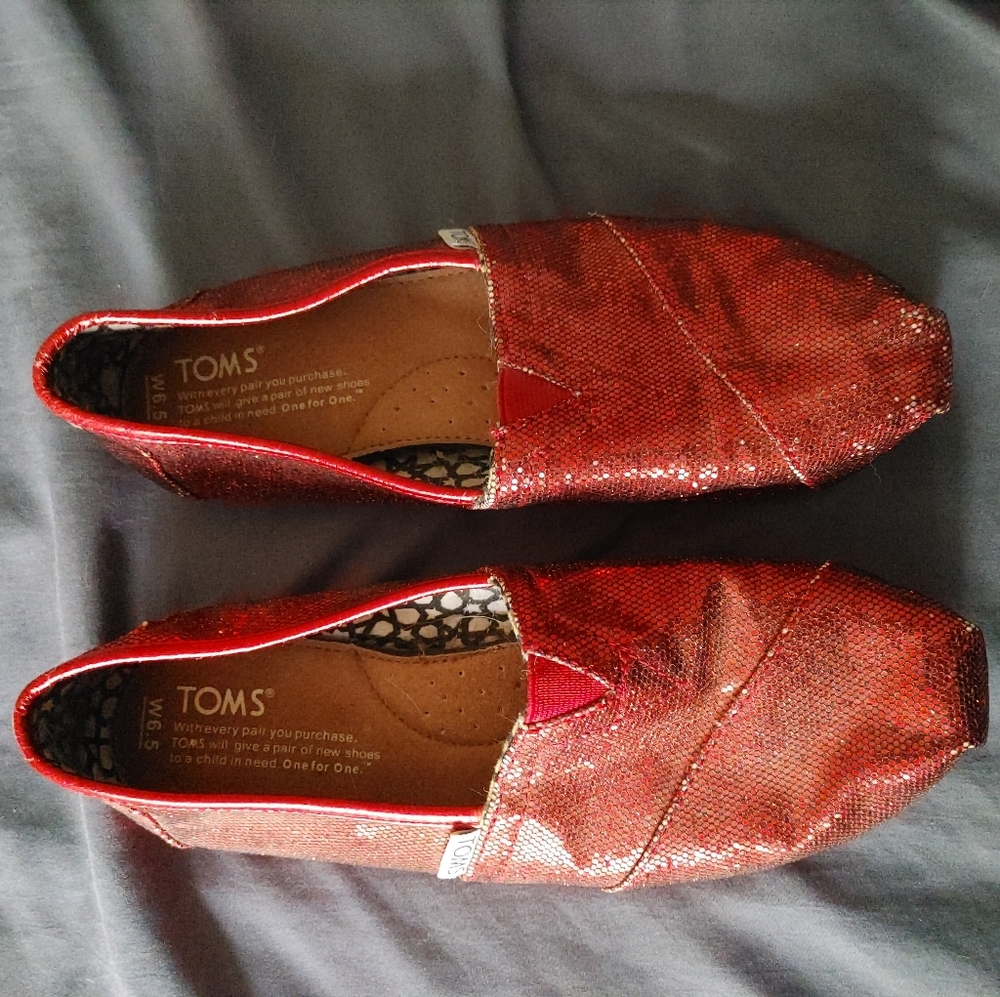 Red Glitter Toms